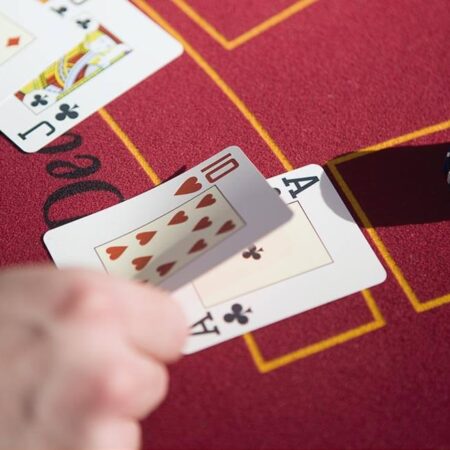 8 mistakes beginners make when playing blackjack